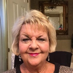 Meet your Posher, Beverly